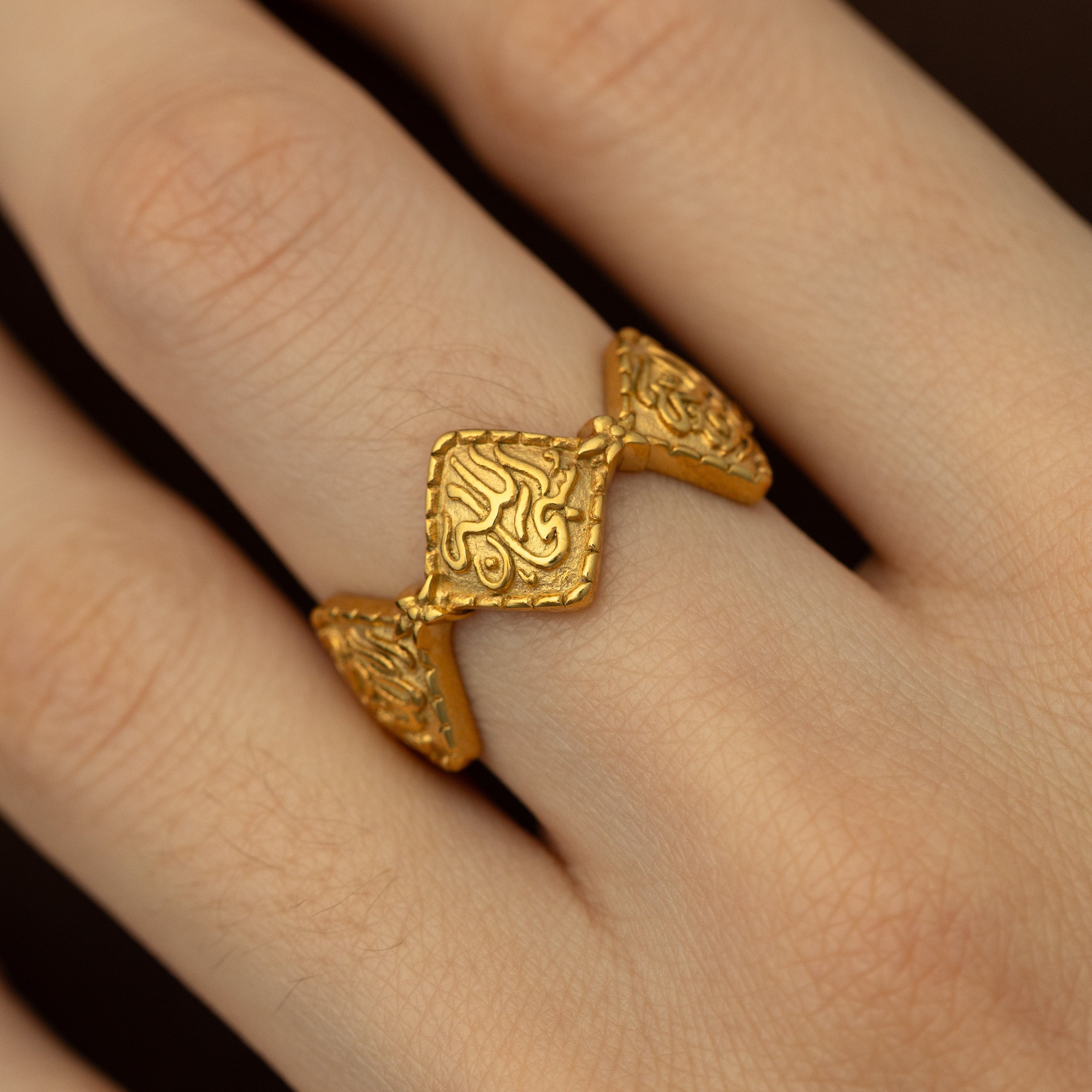 Dotted Thikr Ring