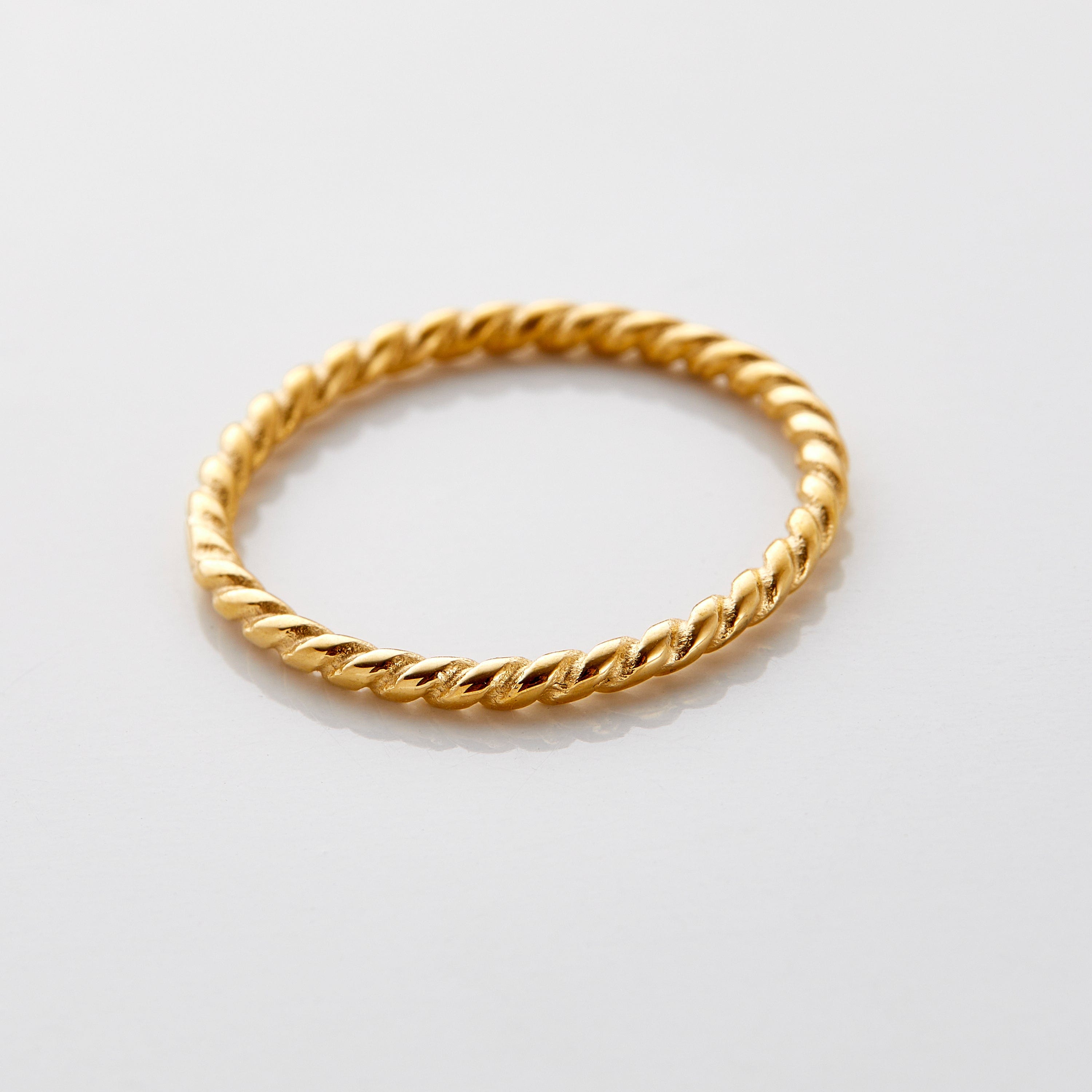 Twist Ring
