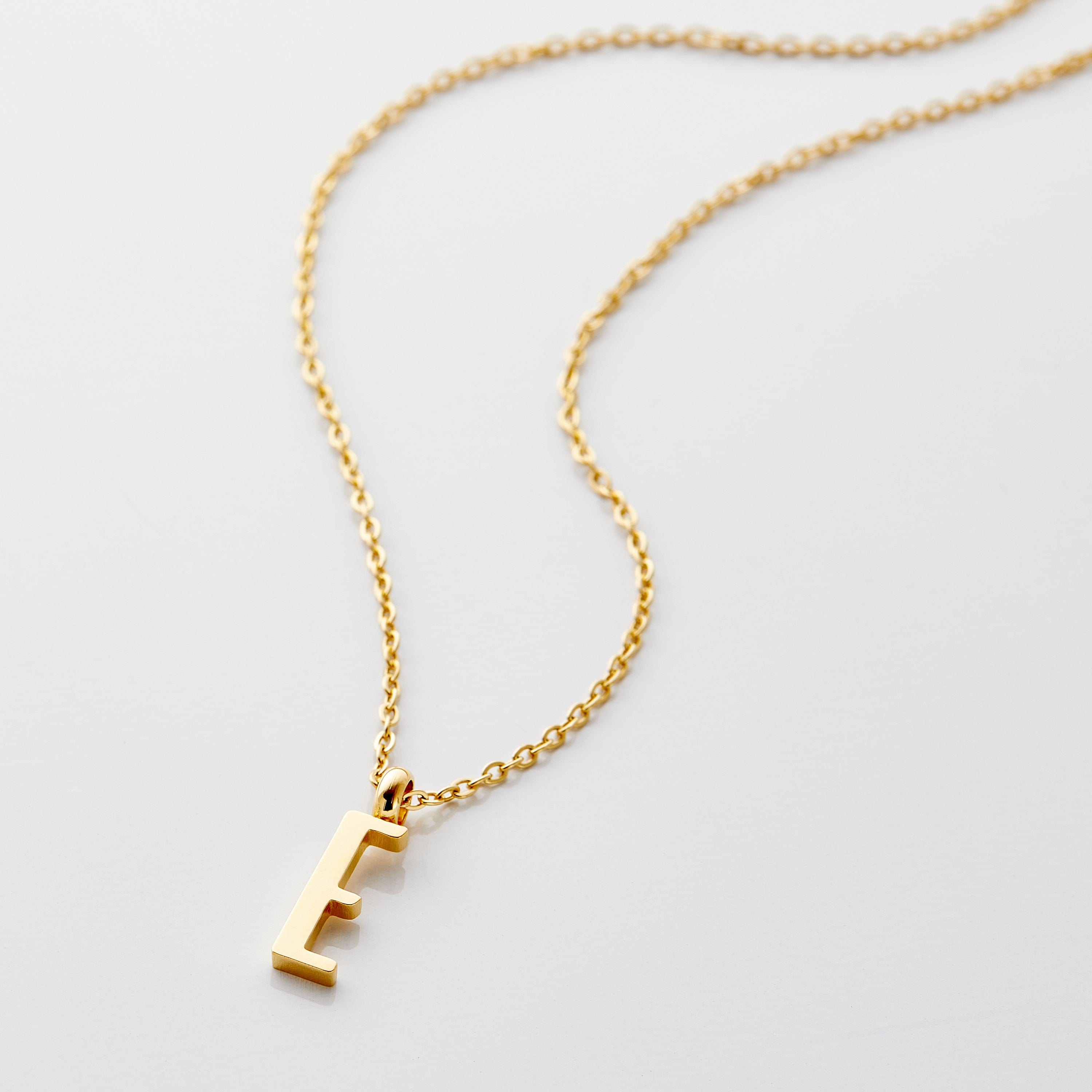 English Letter Necklace - Nominal