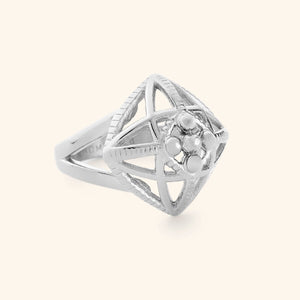 Silver ring featuring curves and orbs that are reminiscent of grandiose domes and tilework inspired by the palaces known throughout Islamic architecture